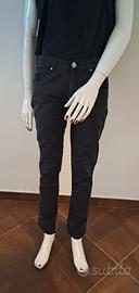 Jeanseria nera donna 