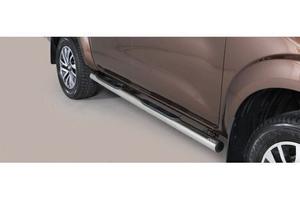 Nissan Navara NP300 Pedane tubolari o piane inox