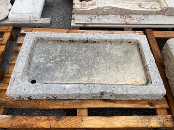 3 lavandini + 1 vasca in pietra vedi descrizione