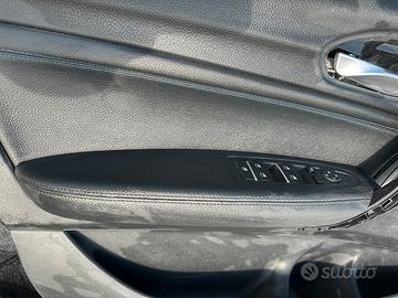Interno in pelle per Bmw serie 1