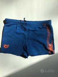 Costume 6 7 anni arena