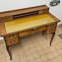 Scrivania stile inglese