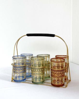 Cocktail bar-ware set di Bicchieri con caddy oro