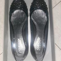 Ballerina lucida nera