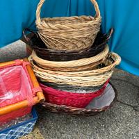 Lotto ceste in vimini e contenitori – varie misure