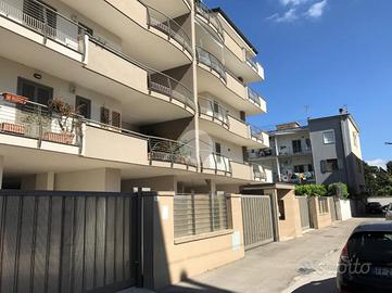 4 LOCALI A SANTA MARIA CAPUA VETERE