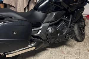 HONDA CTX 700 con DCT