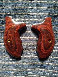 Guance in legno rosewood per Smith & Wesson tel. J