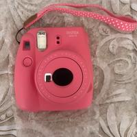 Polaroid instax mini 9
