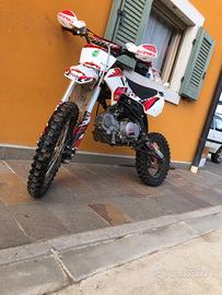 Pit bike 125