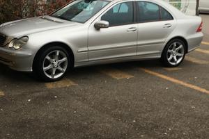 Mercedes C classe w203