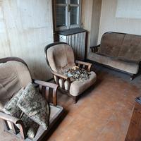 divano poltrone vetrinetta 