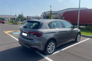 Fiat tipo 1.4 benzina 2017