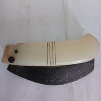 Roncola a serramanico