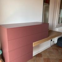 Mobile moderno sospeso con piano in legno