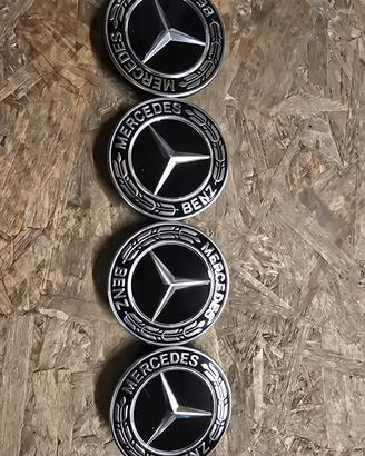 Coprimozzo Mercedes benz