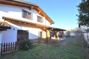 Villa o villino Inveruno [Cod. rif 3228996VRG]