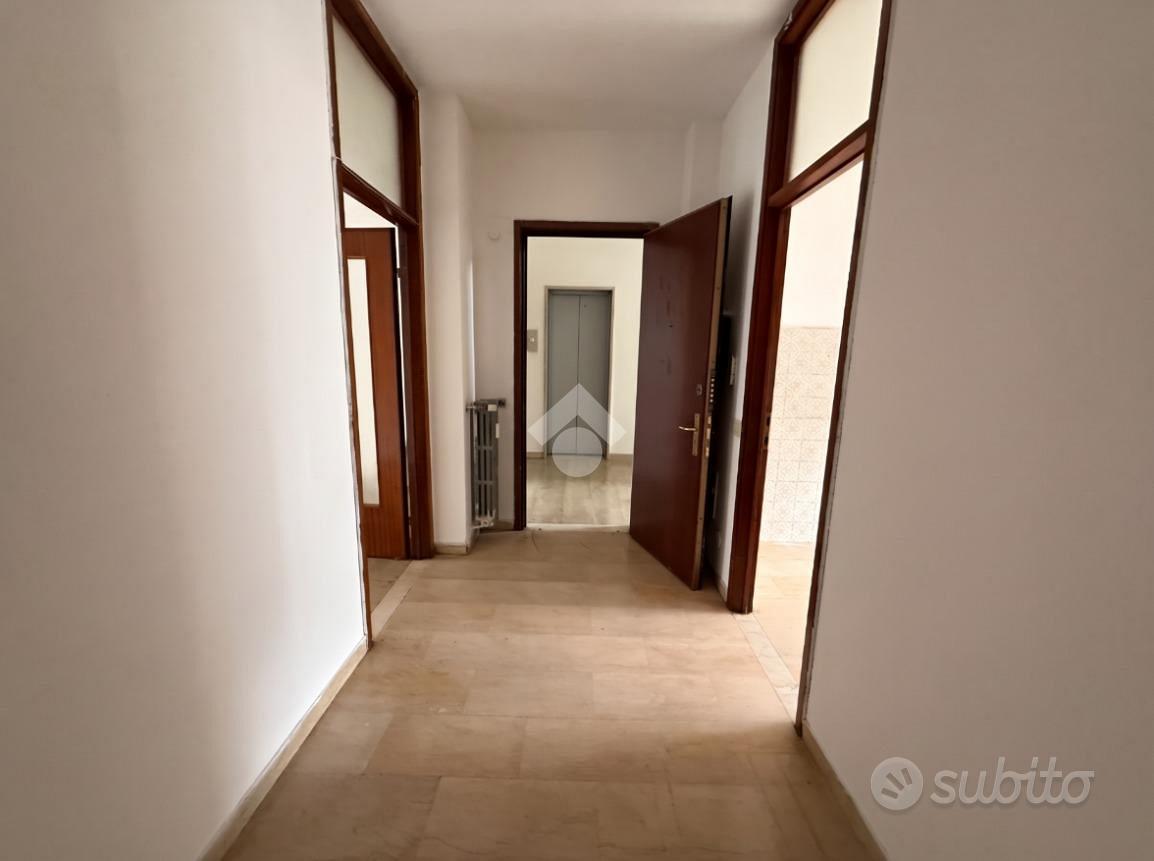 Appartamento – Lecco, Santo Stefano, Castello - Vista 2