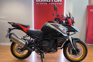 Qj Motor SRT 900 SX - VALIGIE OMAGGIO