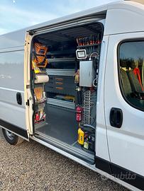 Scaffalature per furgone