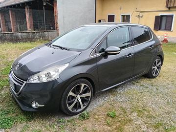 Peugeot 208 Allure 1.6Hdi