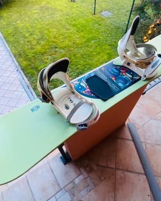 Snowboard Burton con attacchi, ideale per iniziare