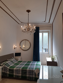 Stanza, piazzale Loreto