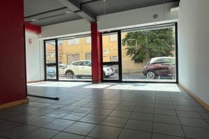 Locale commerciale situato nel centro di Latina