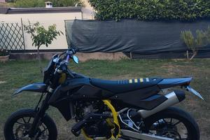 Swm sm 125 r 2023