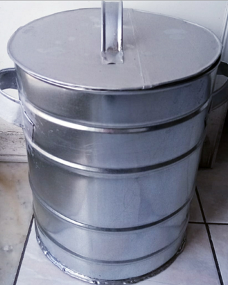 Contenitore in zincato per ceneri del camino