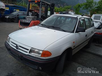 OPEL ASTRA 1.6 B 1994 C16SE  PER RICAMBI