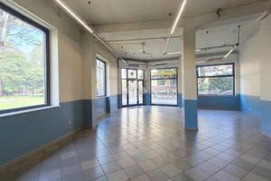 NEGOZIO A LEGNANO