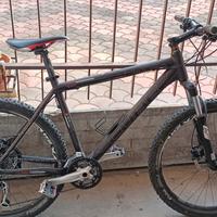 Bici MTB Cube