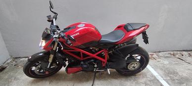 Ducati 848 street fighter