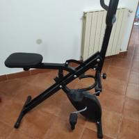 Total Crunch Fitness attrezzo per allenamento 
