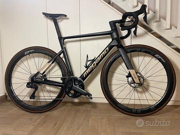 Bici da corsa Megamo pulse