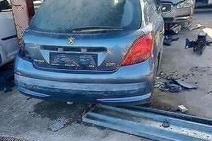 Peugeot 207 ricambi