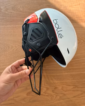 Casco slalom agonismo con paramento Bolle’ M