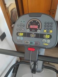 Tapis roulant Technogym 