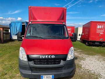 Furgone Iveco cassonato