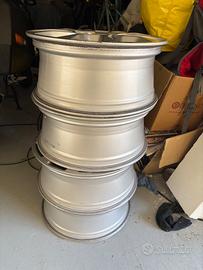4 CERCHI IN LEGA ORIGINALI JEEP RENEGADE 17”