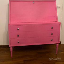 Letto singolo cassettiera specchio sedia comodino