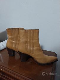 stivaletti vintage da donna 