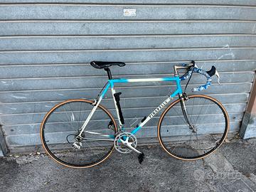 Bicicletta da corsa Vintage PINARELLO – Campagnolo
