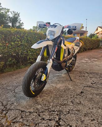 Husqvarna 701 sm