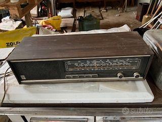 radio d'epoca Grunding