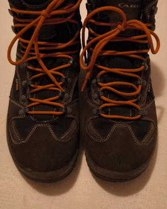 Scarpa Alta da Trekking Aku Air 8000 