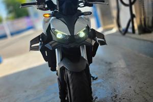 Honda Hornet 2025 1000cc