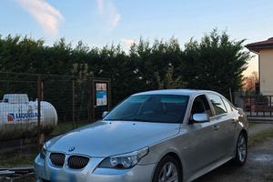 BMW E60 525i manuale 