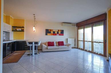 Appartamento di 69 m² con 2 locali e box auto a Bo